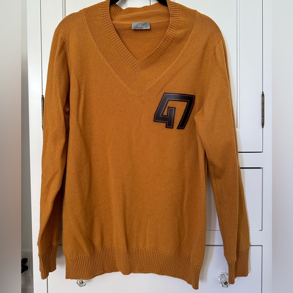 Dior mens v neck wool sweater. Size S